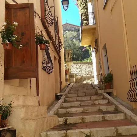 Appartement A 2 Pas Du Palais *